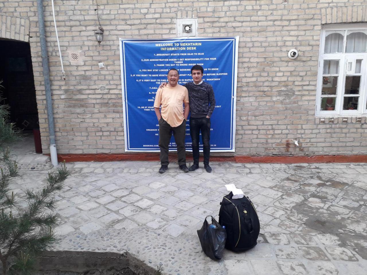 Meeting Each Other In Mekhtar House Hotel Bukhara Exterior foto